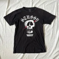 オールド STUSSY 00s INVADERS スカル グラフィック Tシャツ