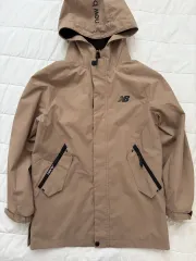 ニューバランスキッズ ウィンドブレーカー 145 (9y-10y) 購入価格 179,000円