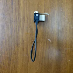 USBマイクロBストラップケーブル 白　バッファロー BUFFALO  BSMPC06U20WH　中古