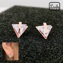 Leafy ダイアモンド風☆キラキラトライアングルピアス　スタイリッシュなデザインがお顔周りをパッと華やかに　程よいサイズ感なのでデイリーにももちろんコンサバファッションとの相性抜群！パンツスタイルも◎ピンクゴールドx07814ypg☆モデン