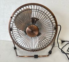 Item thumbnail for item 1e3257d4-dcb7-40ea-aca0-eeaf701f793b