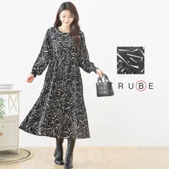 【新入荷】【新品】【送料込】モノトーン幾何学模様 ウエストドロスト プリーツワンピース(L~LL)　ブラック