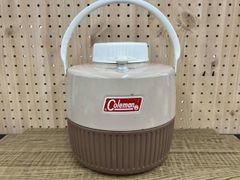 Item thumbnail for item ccc6521e-ff79-4af7-8f47-74dcb0ff5a79