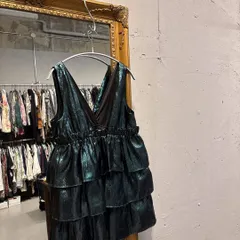 77 ZARA ザラ BASIC ベーシック フリル ラメ ベスト ノースリーブ 緑　GREEN　グリーン　ミドリ　お呼ばれ　デート　オフィスカジュアル　食事会　パーティ　dress　ラメ　グリッター　フリル