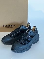 ✨激レア/未使用品/箱付✨BURBERRY Arthur スニーカー EU41 - メルカリ