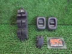 Item thumbnail for item 86fa8c56-3db2-448e-85f3-c7b0e3690a3c