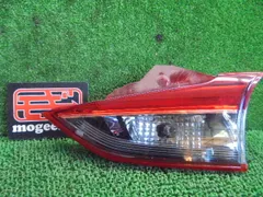 8FB3044 CE3-4 マツダ アテンザ GJ5FW 25S Lパッケージ フィニッシャーランプ右　コイト226-41897