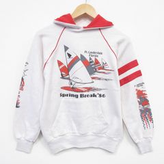 Item thumbnail for item 82d01815-b5d9-452f-a61e-f36cdbb8d3ea