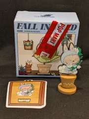 POP MART × HOW2WORK THE MONSTERS FALL IN WILD SERIES Badge Blind Box BELLFLOWER