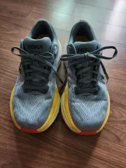 HOKA ONE ONE ホカオネオネ ボンダイ8 ランニングシューズ 265サイズ