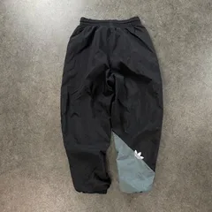 adidas originals PRIMEGREEN アディダスオリジナルス プライムグリーン アディカラー スライスド トレフォイル Japona トラックパンツ ジャージ  ウィンドブレーカー レディース GN2825