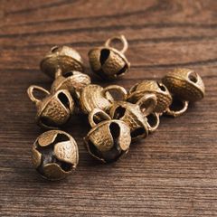 Item thumbnail for item 54d9e653-f480-4773-8fa4-e9ec2152dd0a