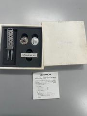 Item thumbnail for item 774ccfc5-5cf5-4d1e-ab08-5e236e440765