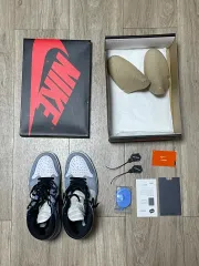 ナイキ エア ジョーダン 1 ハイ OG ユニバーシティ ブルー