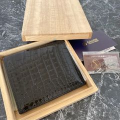 JRA認定証]chapllin ショートウォレット - メルカリ