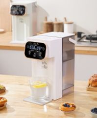 Item thumbnail for item 5e658db8-fa2e-4b9c-b9df-6dfc203ca974