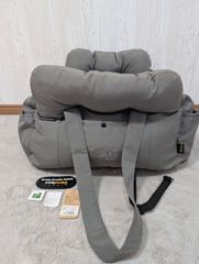 Item thumbnail for item 3d7f1527-4e53-4ace-9cfd-16fccf52c8c5