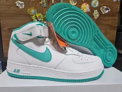 ナイキ エアフォース 1 ミッド 07 白 クリア ジェイド