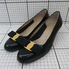 ◇ Θ サルヴァトーレ フェラガモ Salvatore Ferragamo ヴァラ リボン パンプス ブラック系 レディース E  【1512010001438】