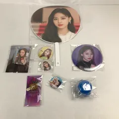 【中古品】 TWICE ツウィ グッズ まとめ うちわ 缶バッジ 他 【084-250106-ky-13-fuz】
