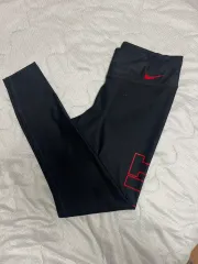 ナイキ レディース ブラック レギンスパンツ トレーニングパンツ M