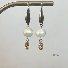 バロック淡水パール＆シャンパンカラー・クリスタル　ピアス　・・✽・・　〈真珠　サージカルステンレス　フック〉