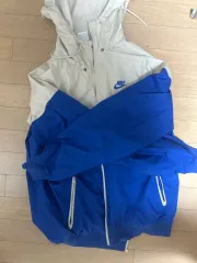 ナイキ ウィンドブレーカー