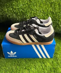 (225) W adidas サンバ OG コア ブラック / ワンダー 白