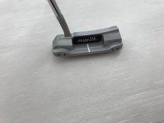 Item thumbnail for item eccedc07-7bc4-4a03-a90e-efc7daee4274