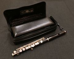 Item thumbnail for item 24a946fd-2ac7-4dc1-90db-e5c73512a941