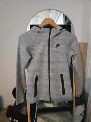 ナイキ レディース テック フリース フルジップアップ グレー M/85