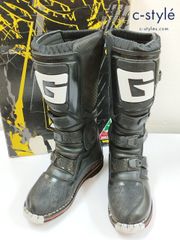 Item thumbnail for item cbb76dce-5fe6-48fc-9d9f-273f42077ed7