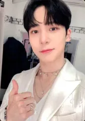 【中古】コレクションカード(男性) ATEEZ/ユノ(Yunho)/親指立て/CD「Into the A to Z」初回限定盤特典セルカトレーティングカード