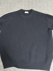 ネイビー ニット