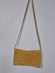 ウォームグレー チェーン キルティング クロスバッグ