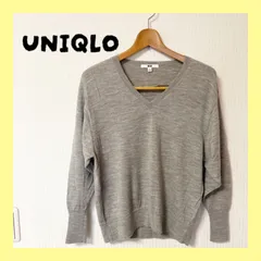 ♡ UNIQLO ユニクロ　レディース　Vネック　薄手　セーター　サイズM グレー
