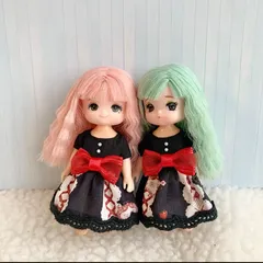 リカちゃん　ミキちゃんマキちゃん　服　ワンピース　2着セット　赤リボン　ミキマキちゃん