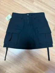 カーゴミニスカート