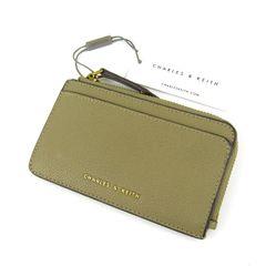チャールズ＆キース カードケース 小銭入れあり パスケース ブランド レディース カーキ CHARLES&KEITH 【中古】