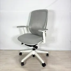 2021年製 オカムラ シルフィー チェア グレー 稼働肘 オフィスチェア　④