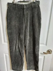 UNIQLO ユニクロ カーキ色 コーデュロイ パンツ
