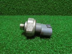 Item thumbnail for item 7fc6e3ec-1267-41c6-8969-f93983236b56