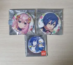 プロジェクトセカイ VOCALOID カイト KAITO ルカ ワンダーランズ ショータイム + Sanrio 缶バッジ