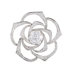【新品】 ジルコン真珠カメリア花ブローチ ダイモンド薔薇花コサージュ女性用 結婚式卒業式入学式発表会面接お祭り胸飾り お誕生日記念日母の日クリスマスなどの女性への贈り物 ギフトケース付き (シルバー1) 1