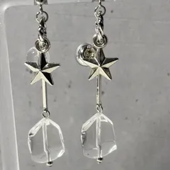 星 モチーフ ロング ピアス クリア シルバー メタル ビーズ 揺れる 大ぶり イヤリング変更可