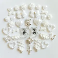 No.394　ネイルパーツ　白　シルバー　リボン　ハート