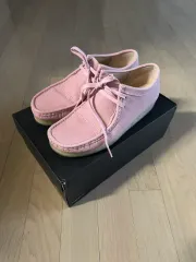 2026年最新】clarks ワラビー ピンクの人気アイテム - メルカリ