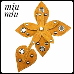 アクセサリー archive miumiu emblem brooch 2026年最新】ミュウミュウ ブローチ miumiuの人気アイテム - メルカリ