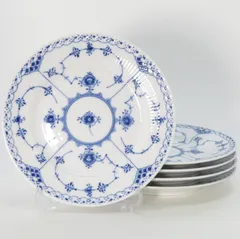 2026年最新】ロイヤルコペンハーゲン ブルーフルーテッド ハーフレース