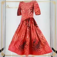 フラダンス 衣装 ワンピース ドレス レッド系 五分袖 ヤシ柄 かわいい 鮮やか 華やか 明るい おしゃれ 大人っぽい ハワイアン アロハ ハワイアンプリント フラ ダンス レッスン 練習 レディース エレガント シンプル
